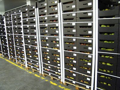 kątowniki z tektury litej